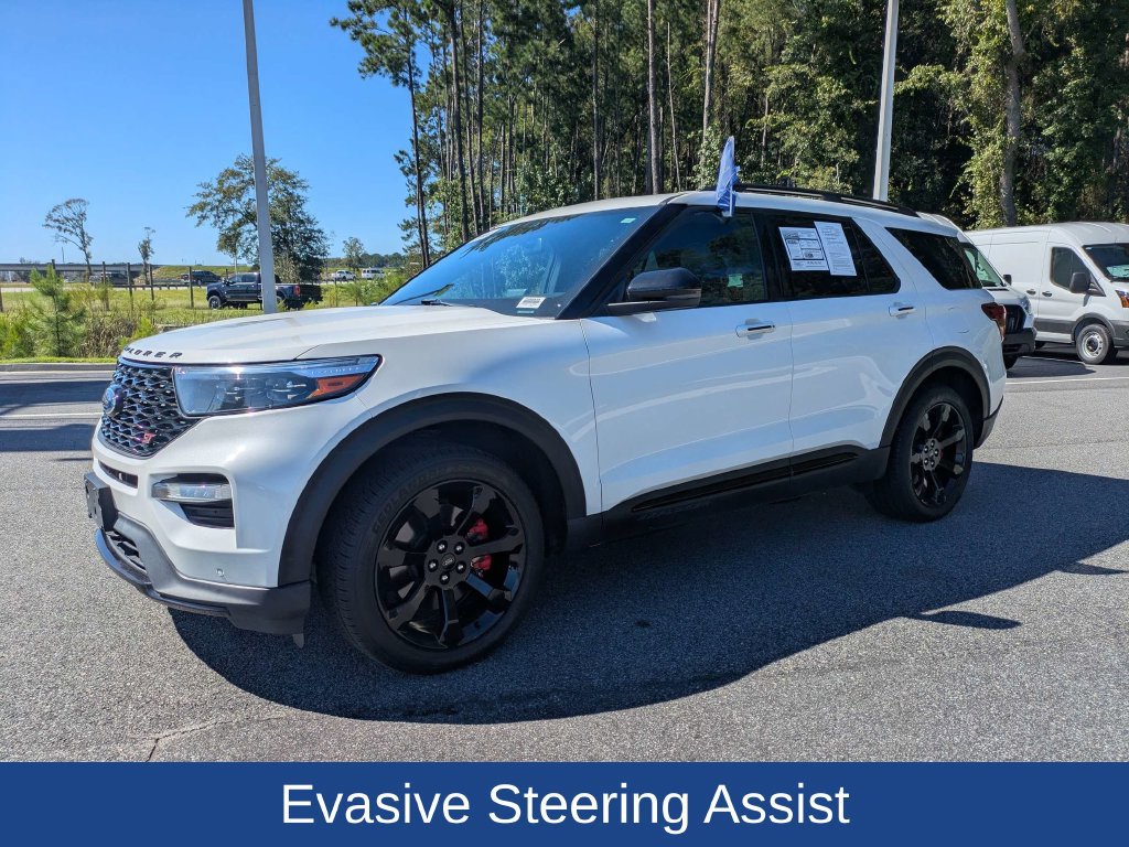 Certified 2024 Ford Explorer ST w/ Equipment Group 401A AWD/4WD image 8