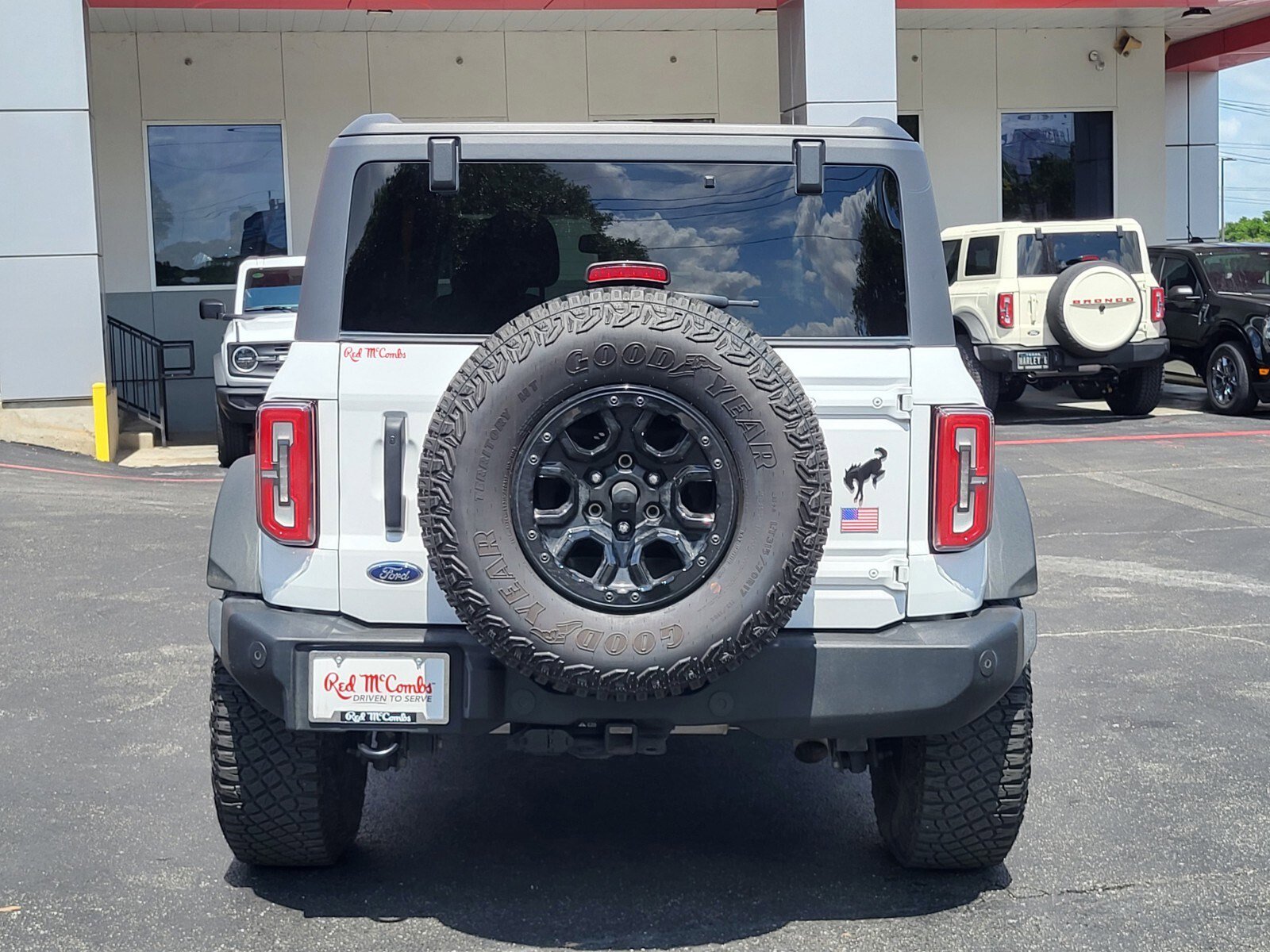 Certified 2023 Ford Bronco Wildtrak AWD/4WD image 5