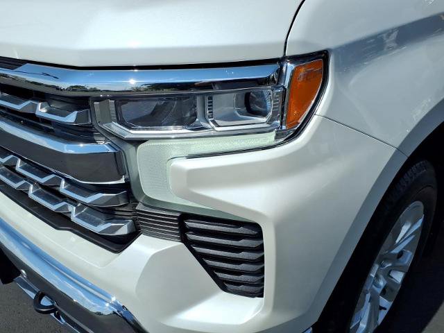 Used 2025 Chevrolet Silverado 1500 LTZ w/ LTZ Premium Package AWD/4WD image 10