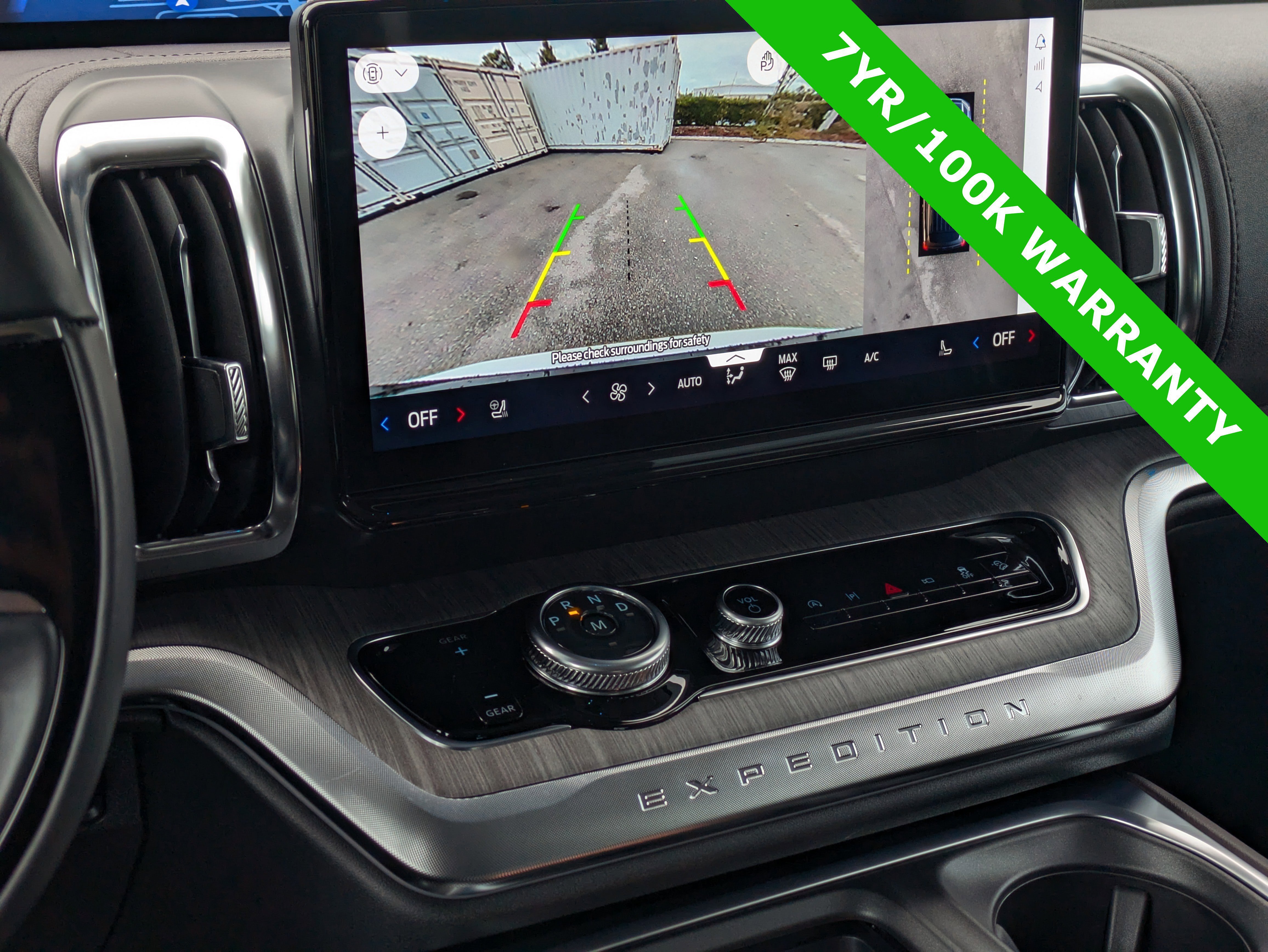 Certified 2025 Ford Expedition Platinum w/ Platinum Ultimate Package image 34