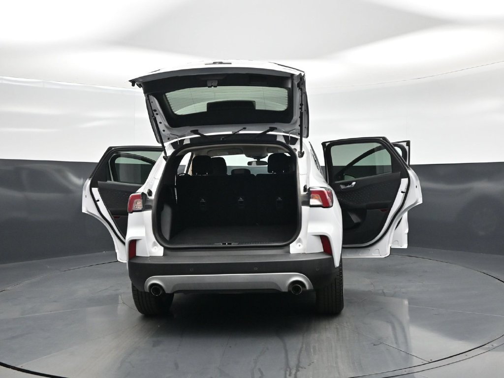 Certified 2020 Ford Escape SE FWD image 24