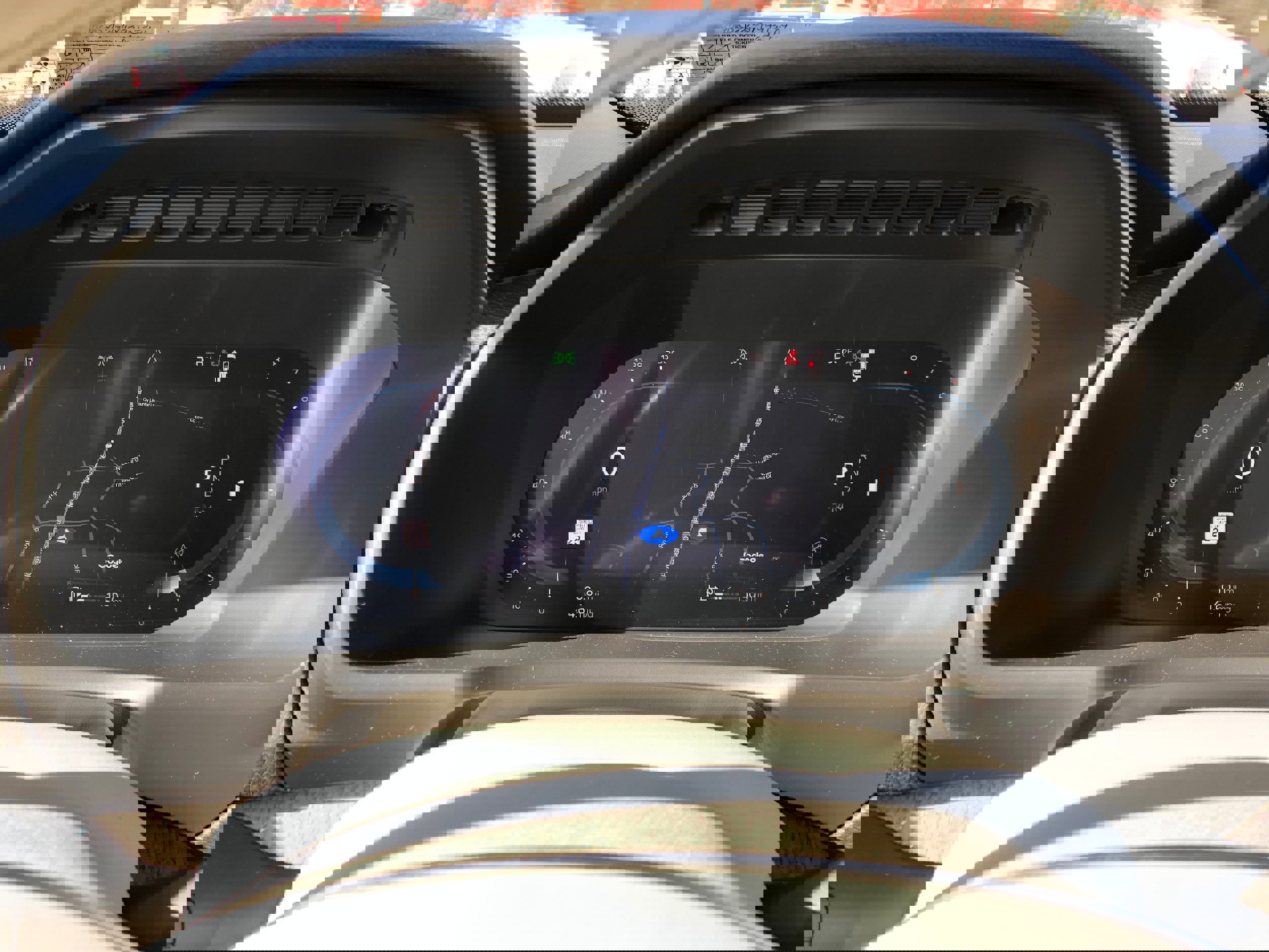 Used 2023 Volvo XC90 B6 Plus image 18