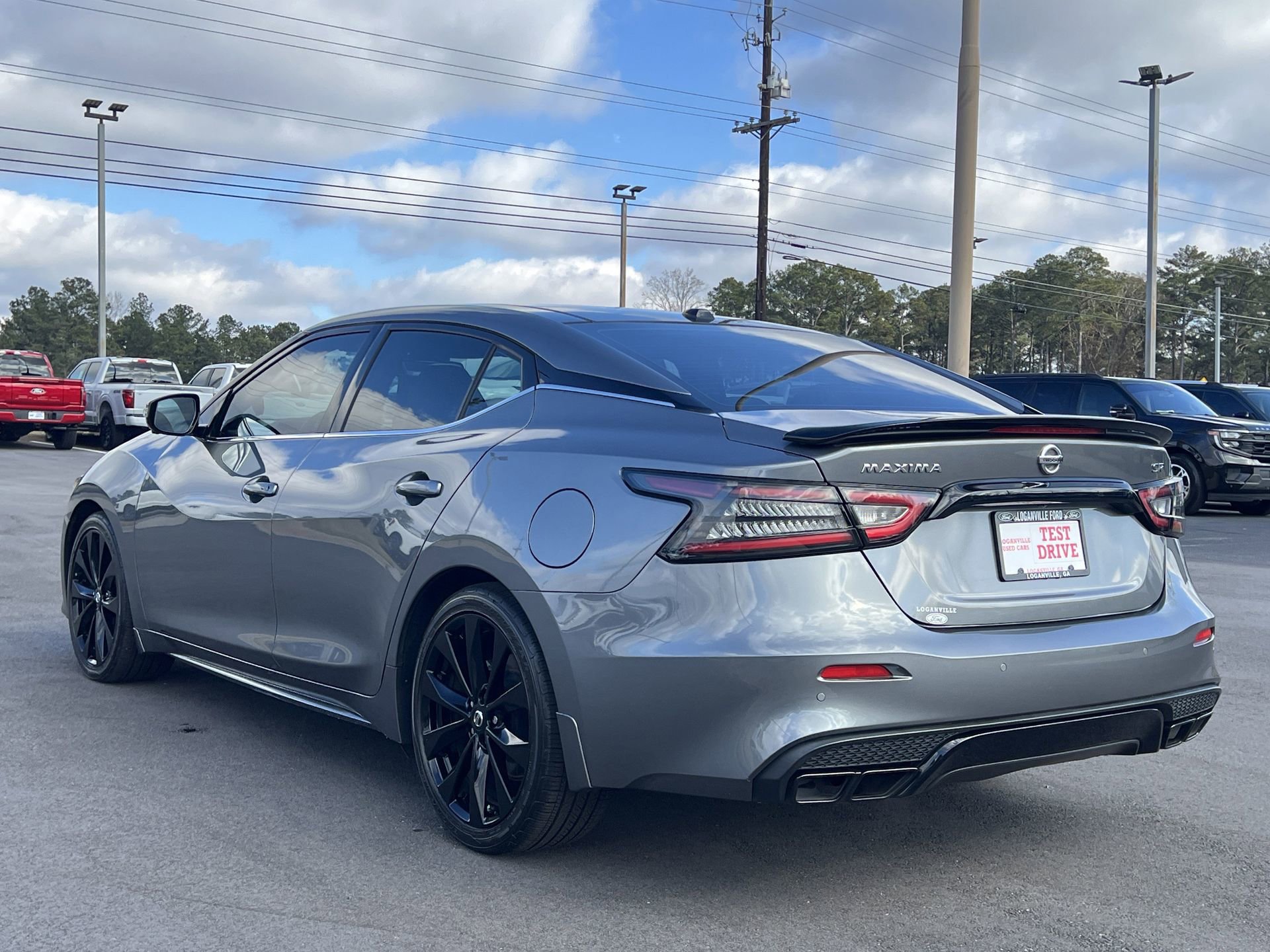 Used 2021 Nissan Maxima SR w/ Sport Mat Group image 2