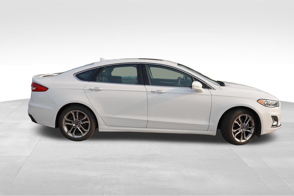 Certified 2020 Ford Fusion Titanium FWD image 3