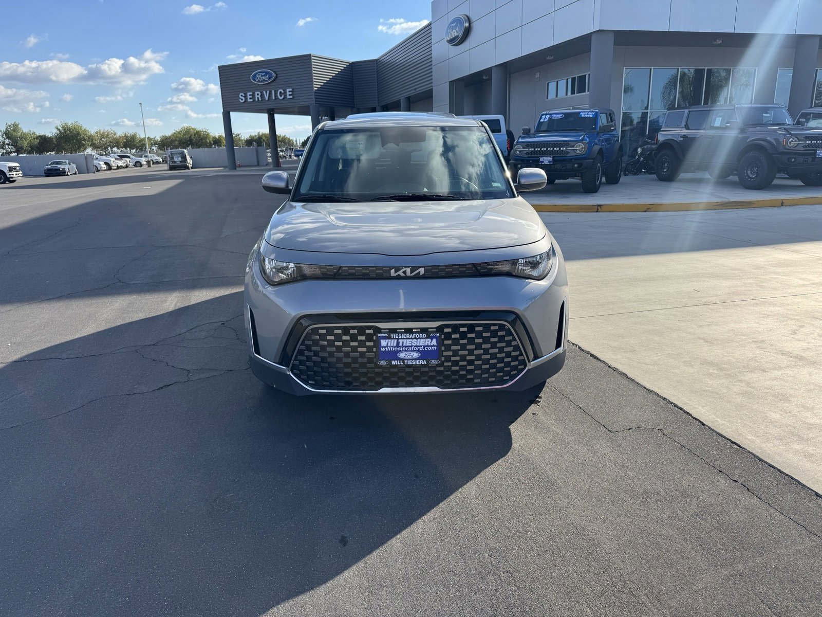 Used 2023 Kia Soul EX image 2