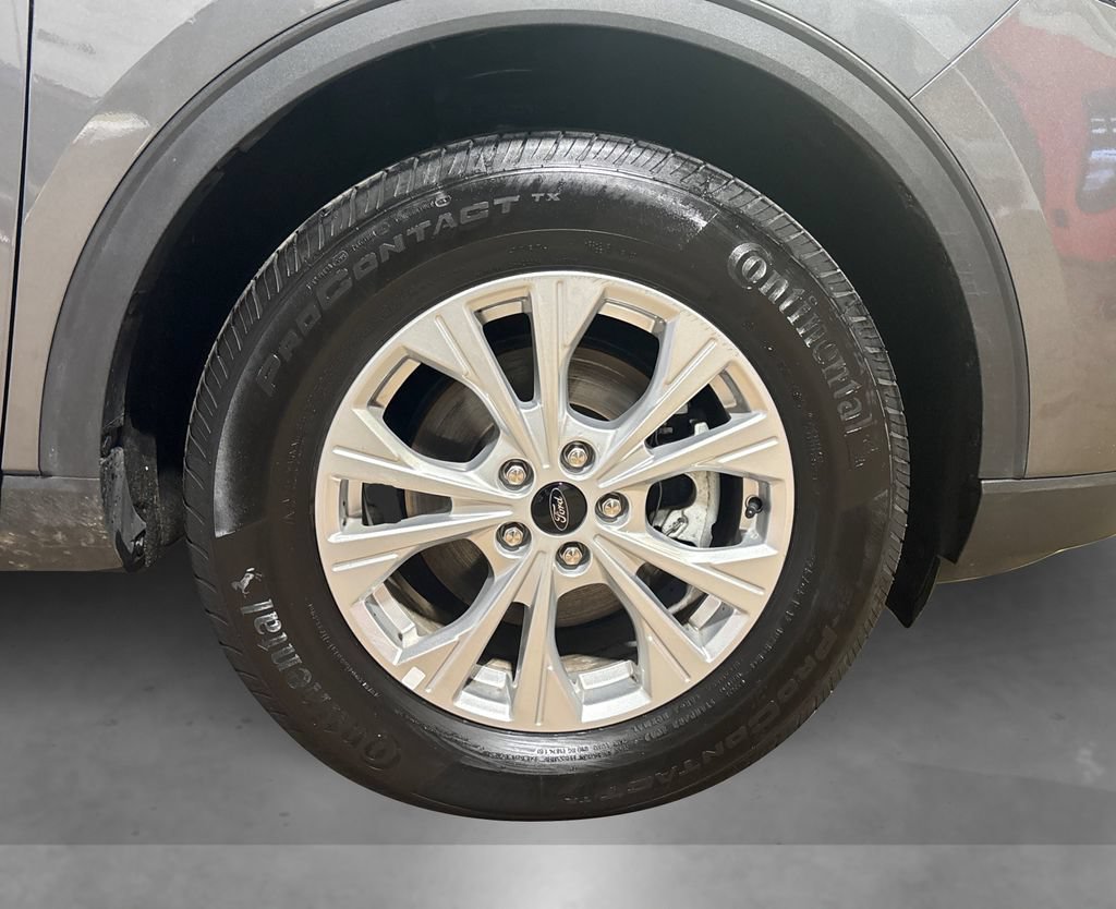 Certified 2025 Ford Escape Active AWD/4WD image 15
