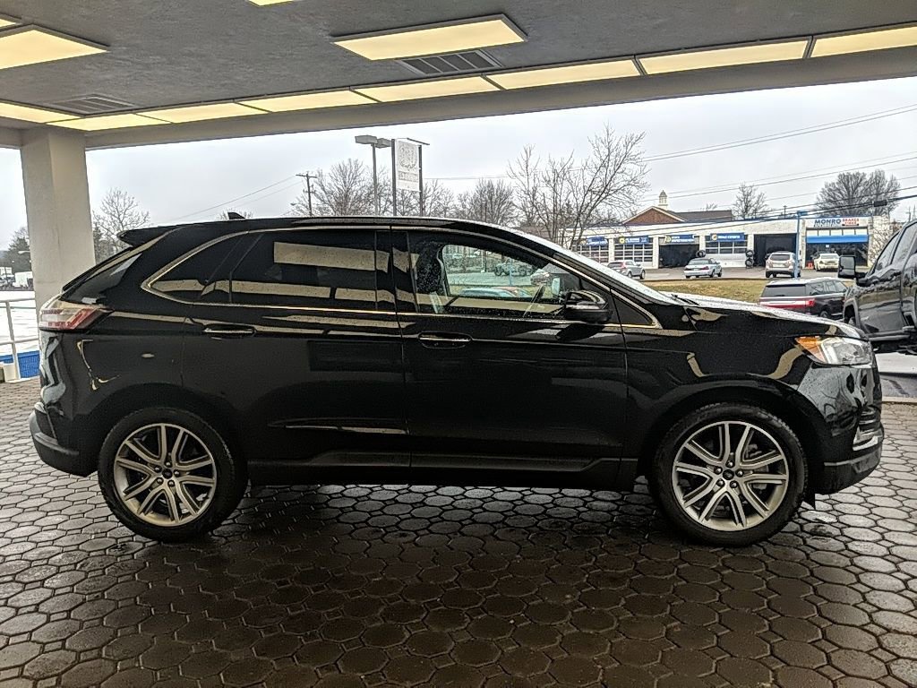 Certified 2024 Ford Edge Titanium w/ Equipment Group 301A image 4
