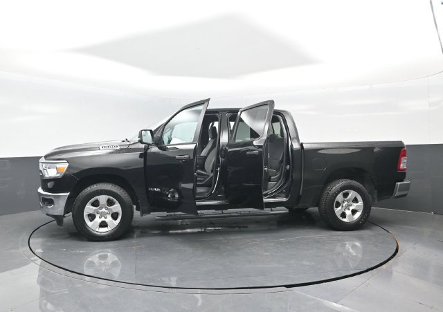Used 2024 RAM 1500 Big Horn AWD/4WD image 27