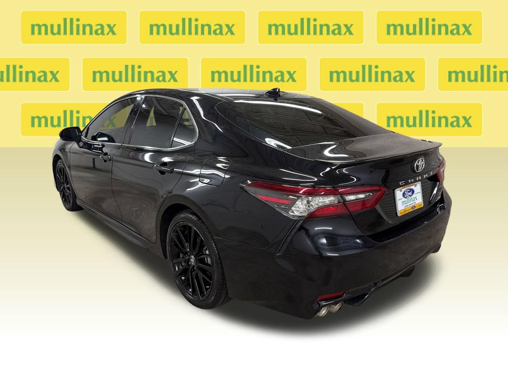 Used 2024 Toyota Camry XSE FWD image 10