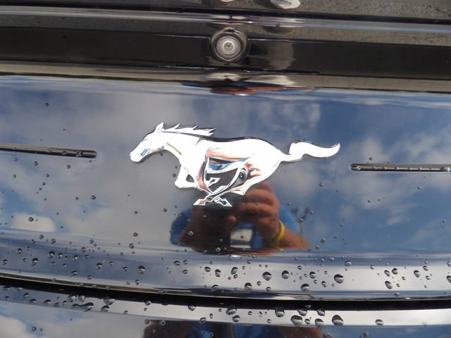 Certified 2021 Ford Mustang Coupe RWD image 19