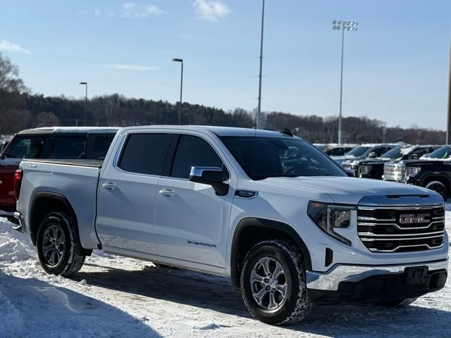 Used 2023 GMC Sierra 1500 SLE w/ X31 Off-Road Package image 14