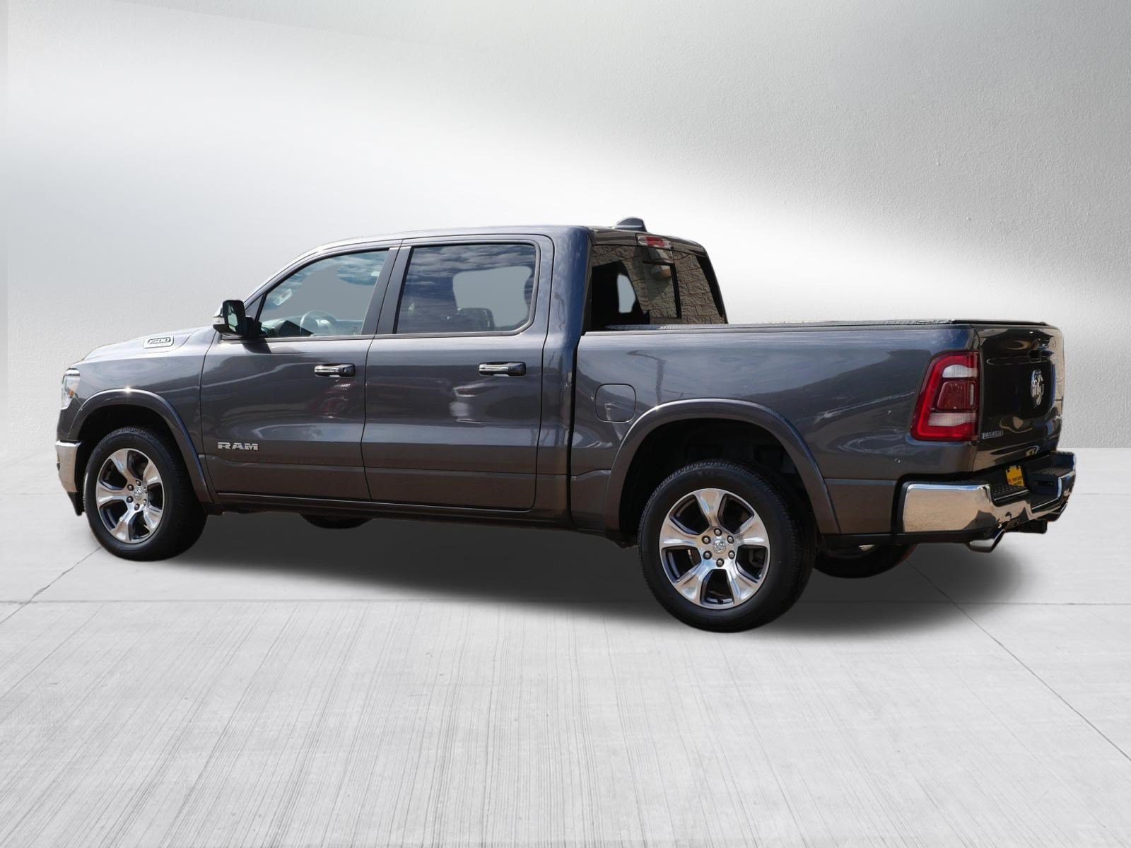 Used 2021 RAM 1500 Laramie AWD/4WD image 5
