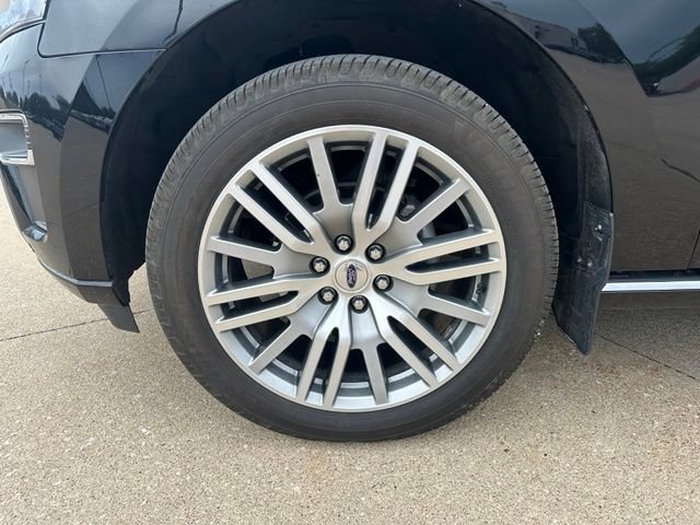 Certified 2022 Ford Expedition Max Platinum AWD/4WD image 13
