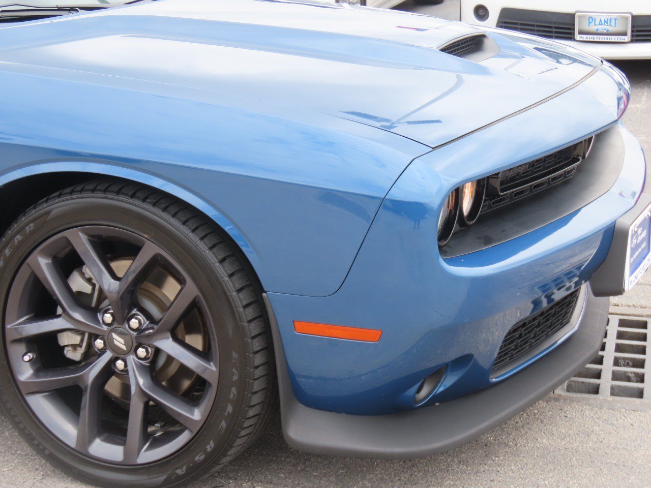 Used 2023 Dodge Challenger R/T w/ Blacktop Package RWD image 6