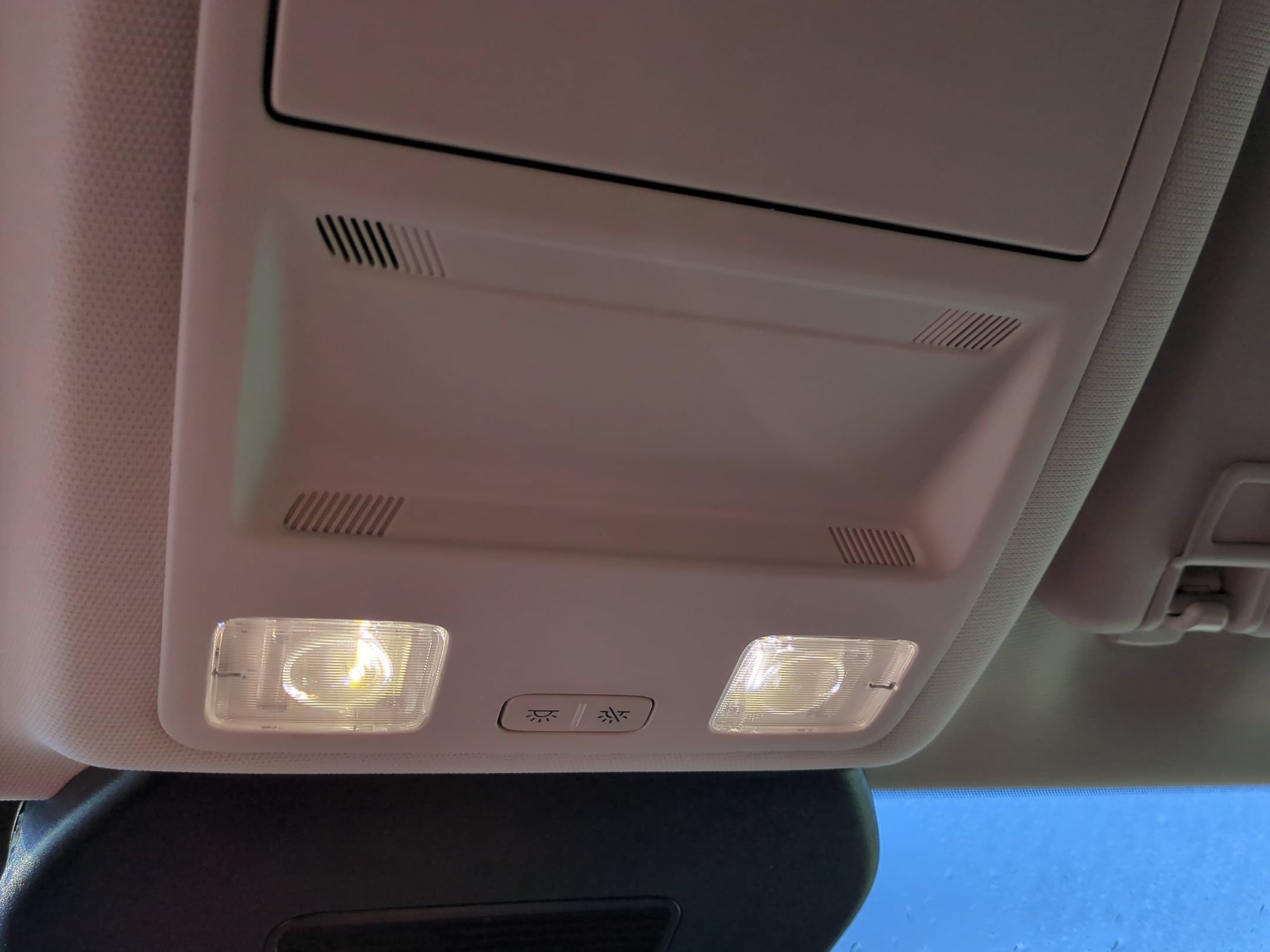 Certified 2025 Ford Escape SE FWD image 28