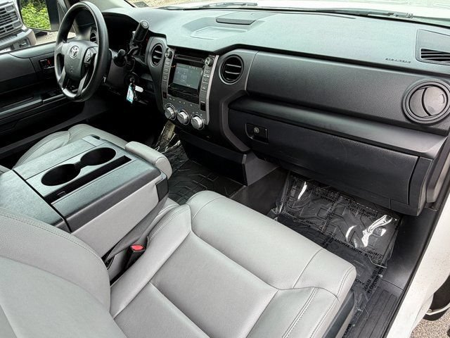 Used 2017 Toyota Tundra SR RWD image 9