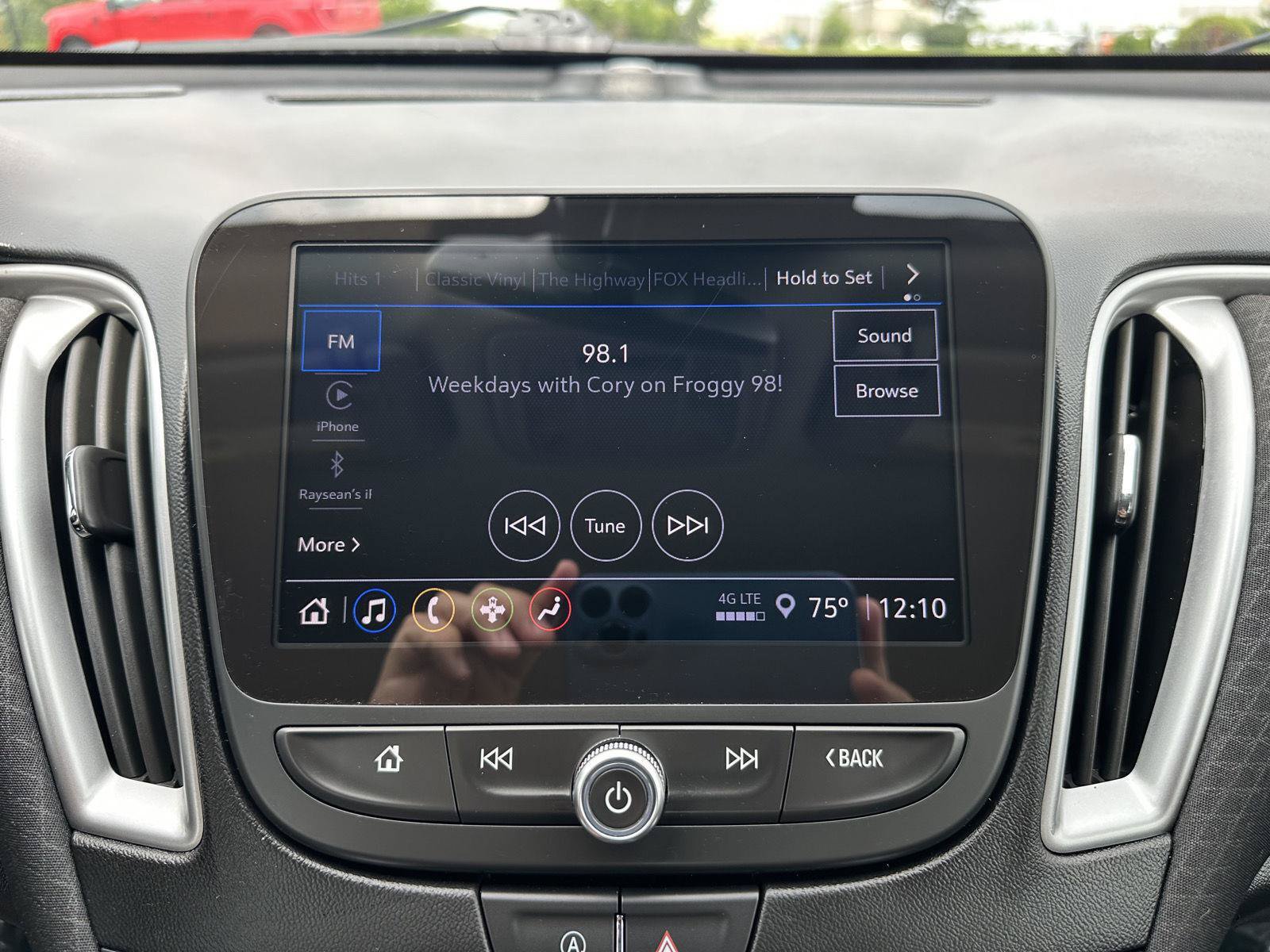 Used 2025 Chevrolet Malibu LT FWD image 25