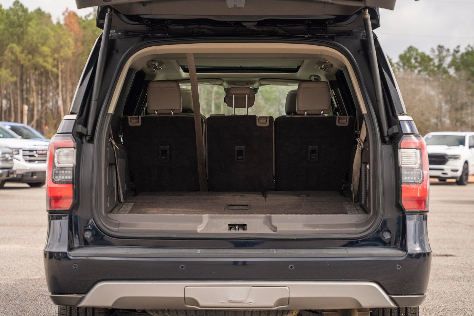 Certified 2021 Ford Expedition Limited AWD/4WD image 17