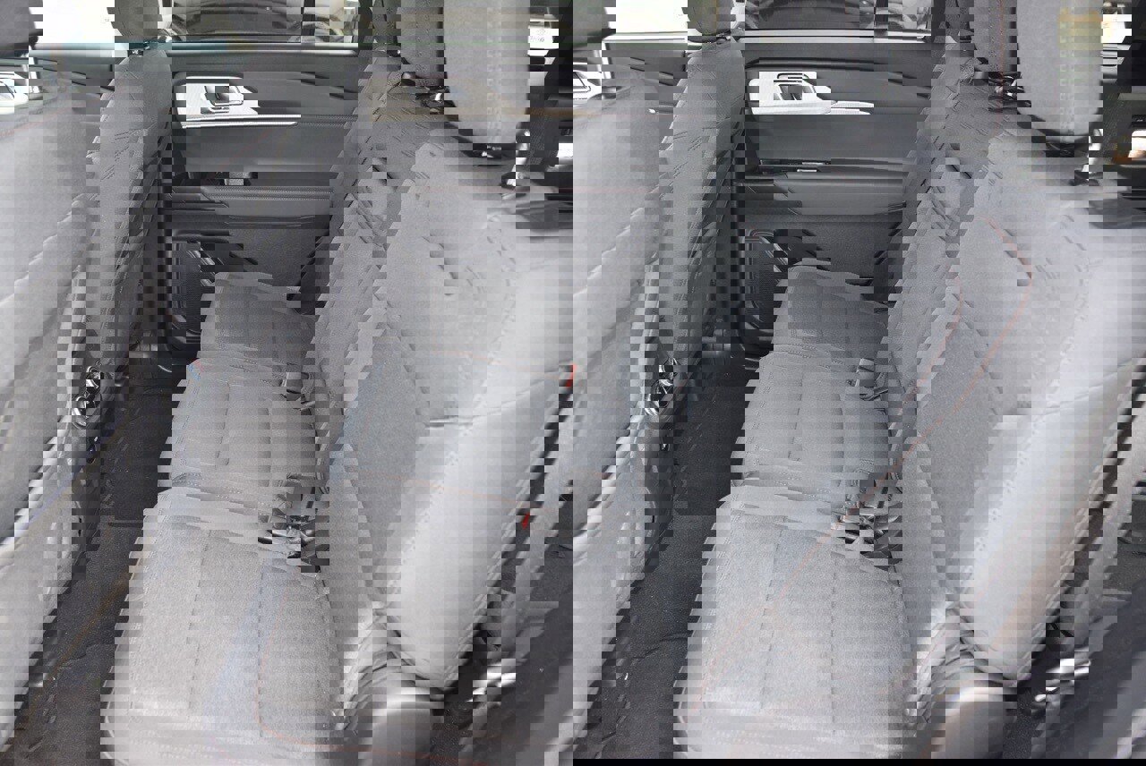 Certified 2025 Ford Explorer Active image 12