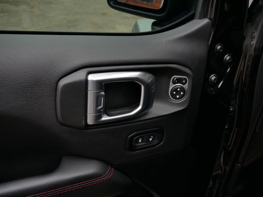 Used 2023 Jeep Gladiator Rubicon w/ LED Lighting Group AWD/4WD image 15