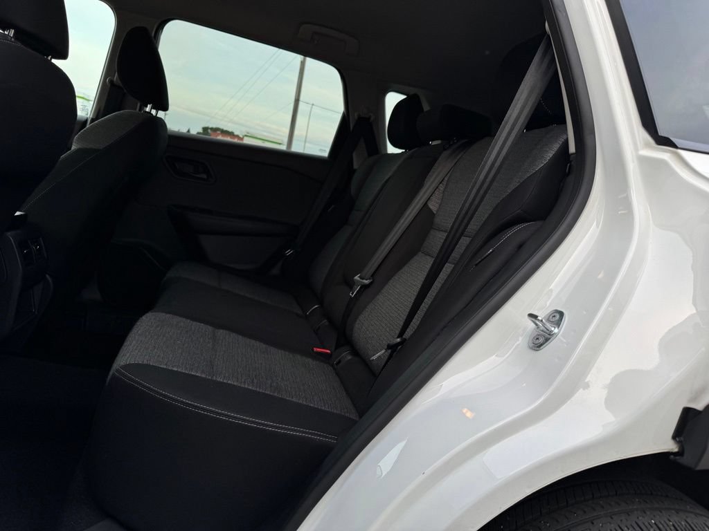 Used 2021 Nissan Rogue S AWD/4WD image 7