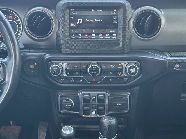 Used 2023 Jeep Wrangler Unlimited Sport AWD/4WD image 13