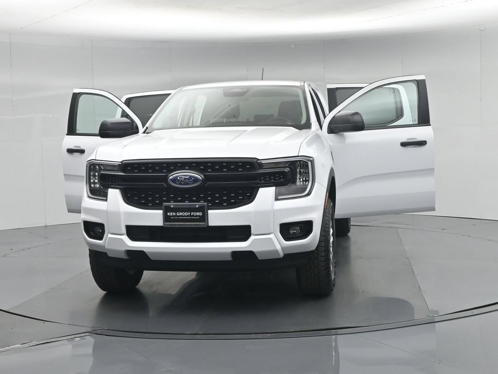 Certified 2025 Ford Ranger XL w/ Trailer Tow Package RWD image 31