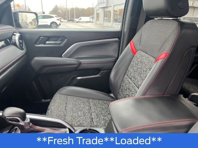 Used 2024 Chevrolet Colorado Z71 w/ Z71 Convenience Package 2 image 33