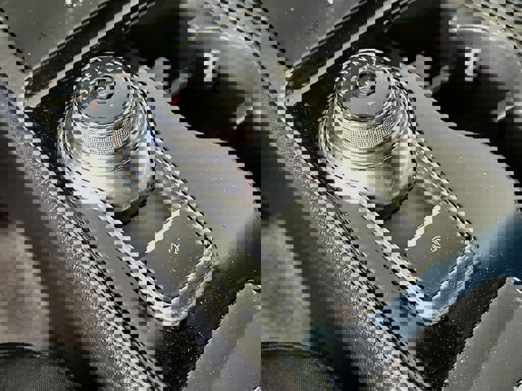 Certified 2019 Ford Edge SE FWD image 22