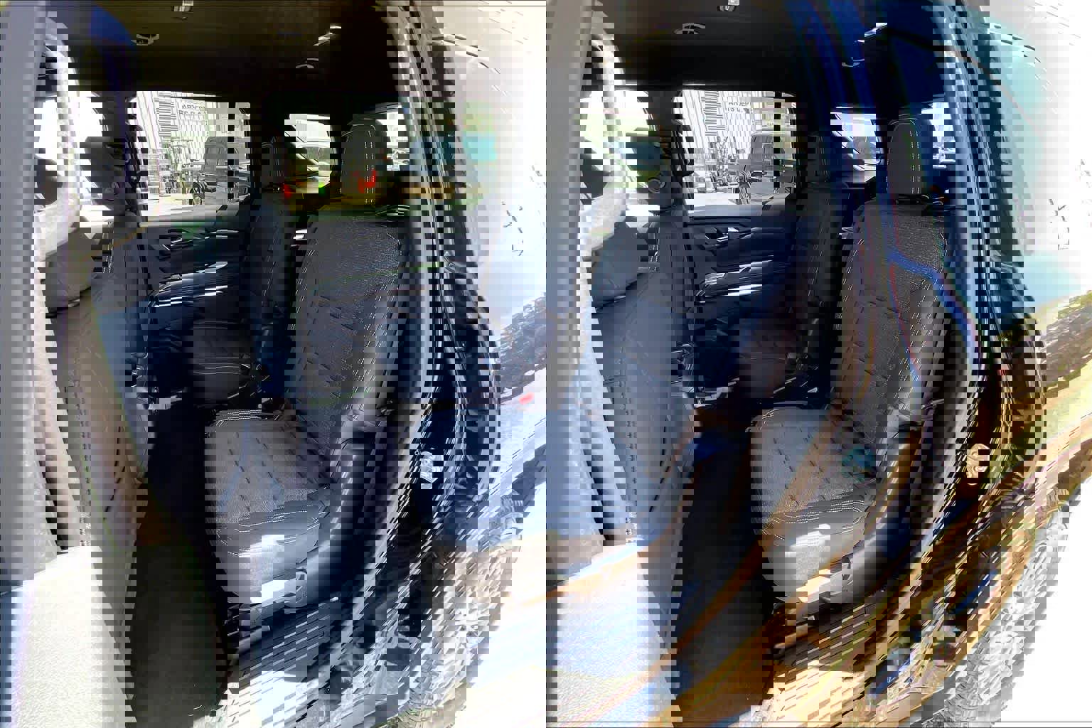 Used 2025 Chevrolet Traverse LT image 21