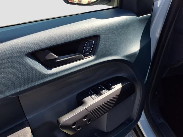 Certified 2025 Ford Maverick XL w/ Equipment Group 102A AWD/4WD image 14