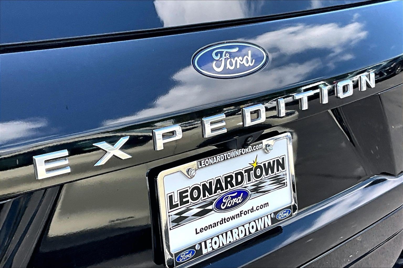 Certified 2025 Ford Expedition Active RWD image 32