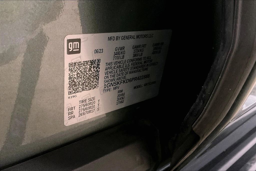 Used 2023 Chevrolet Suburban Premier image 29