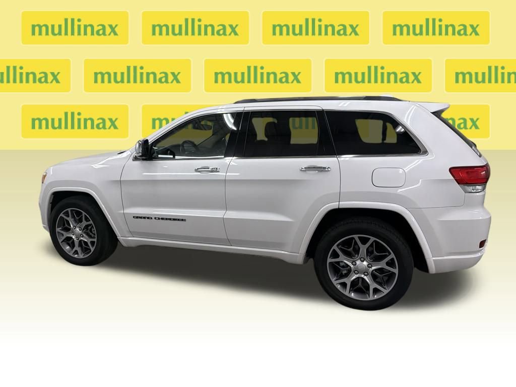 Used 2021 Jeep Grand Cherokee Overland image 3