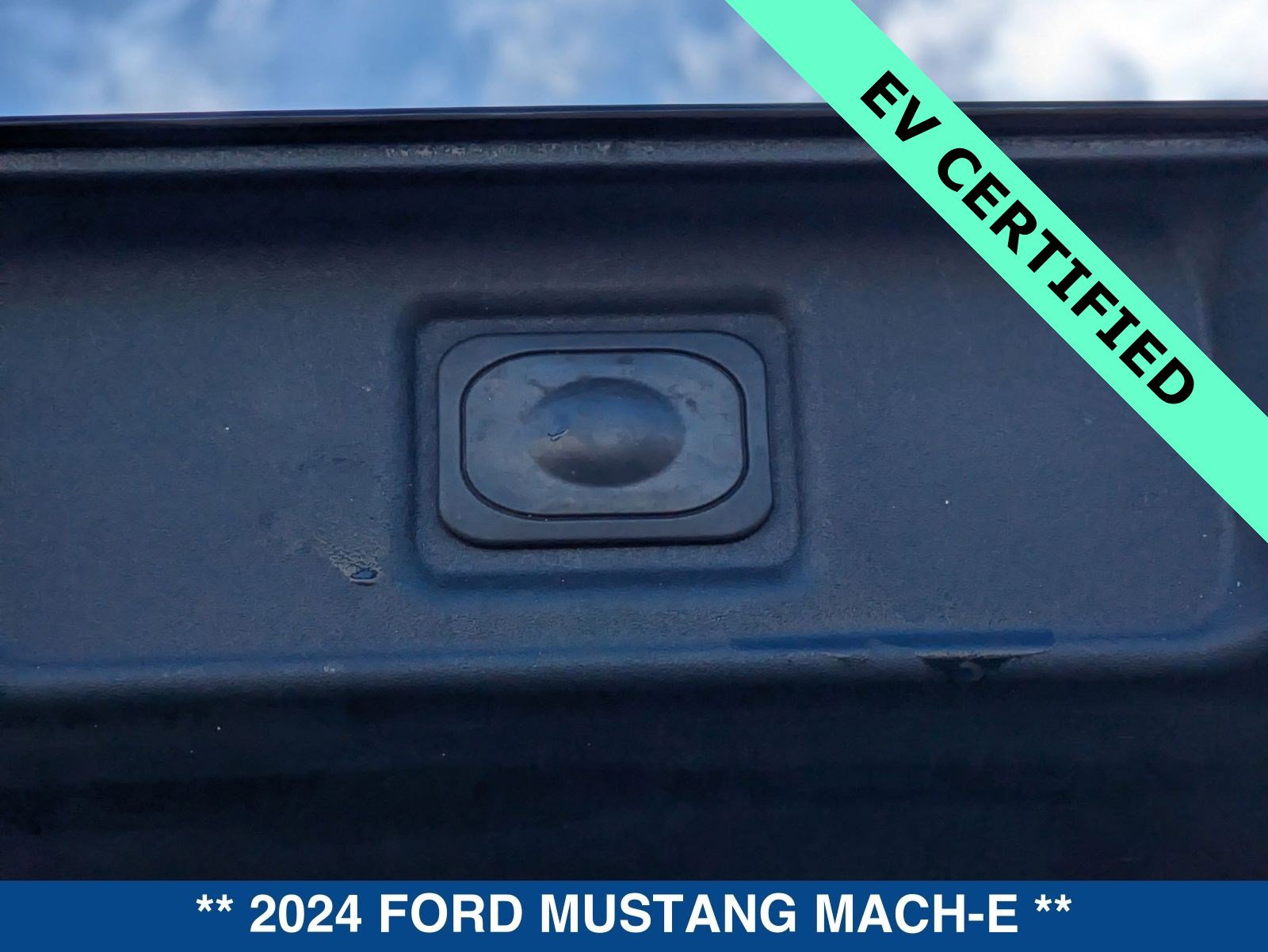 Certified 2024 Ford Mustang Mach-E Select w/ Comfort Package Lite image 14