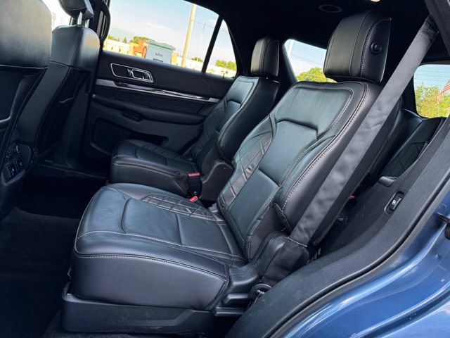 Certified 2018 Ford Explorer Platinum AWD/4WD image 10