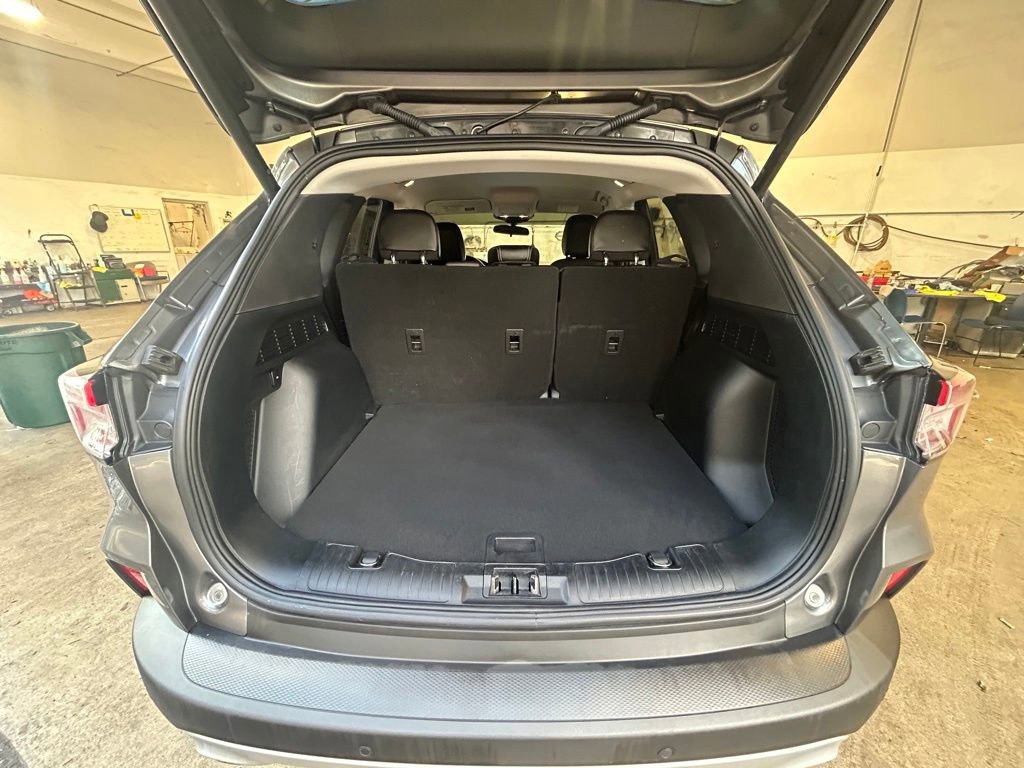 Certified 2022 Ford Escape SEL image 32