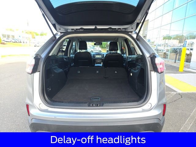 Certified 2020 Ford Edge SEL w/ Cold Weather Package AWD/4WD image 14