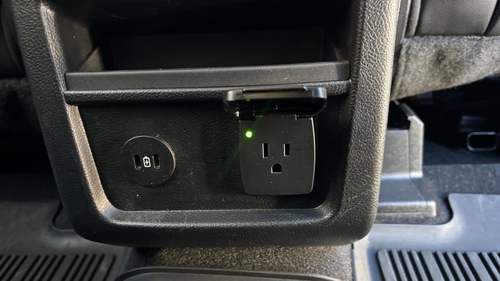 Certified 2024 Ford Edge SEL w/ Convenience Package image 21