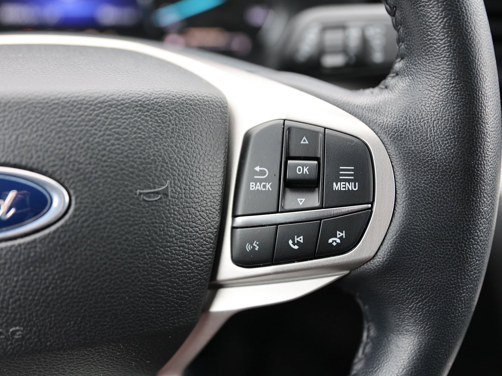 Certified 2023 Ford Explorer XLT image 41