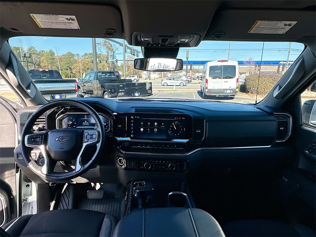 Used 2024 Chevrolet Silverado 1500 RST image 7