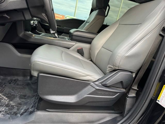 Certified 2022 Ford F150 Lightning Pro AWD/4WD image 8