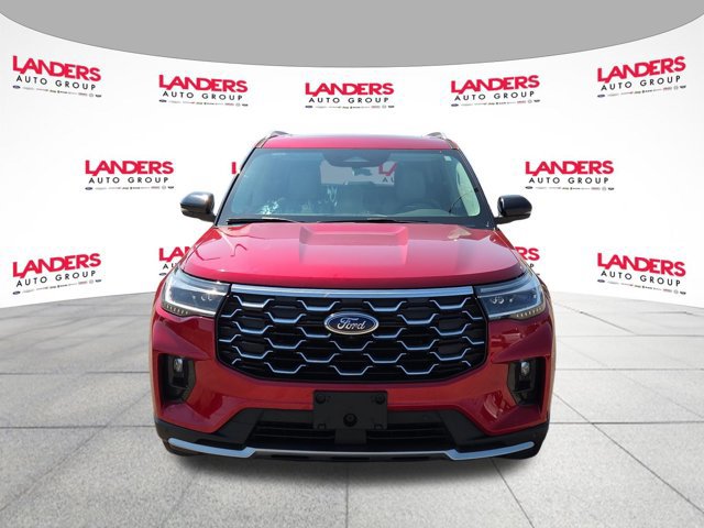 Certified 2025 Ford Explorer Platinum w/ LUX Leather Package AWD/4WD image 8