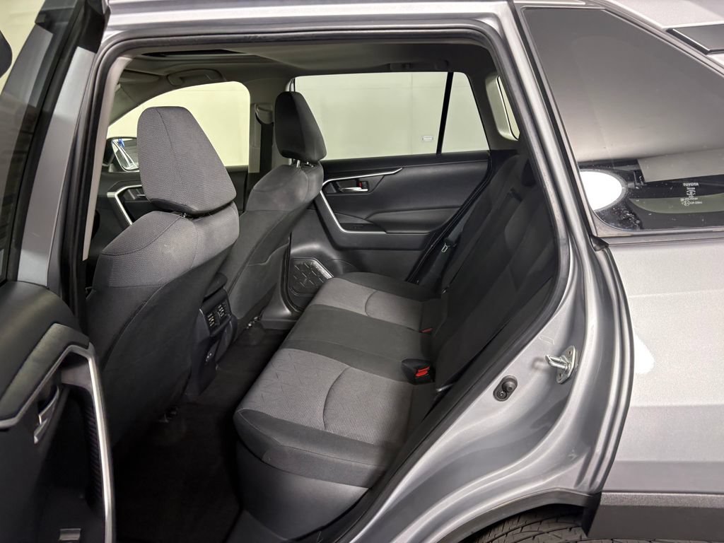 Used 2024 Toyota RAV4 XLE w/ Convenience Package AWD/4WD image 30