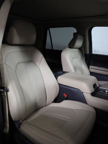 Certified 2023 Ford Expedition Max Limited AWD/4WD image 9