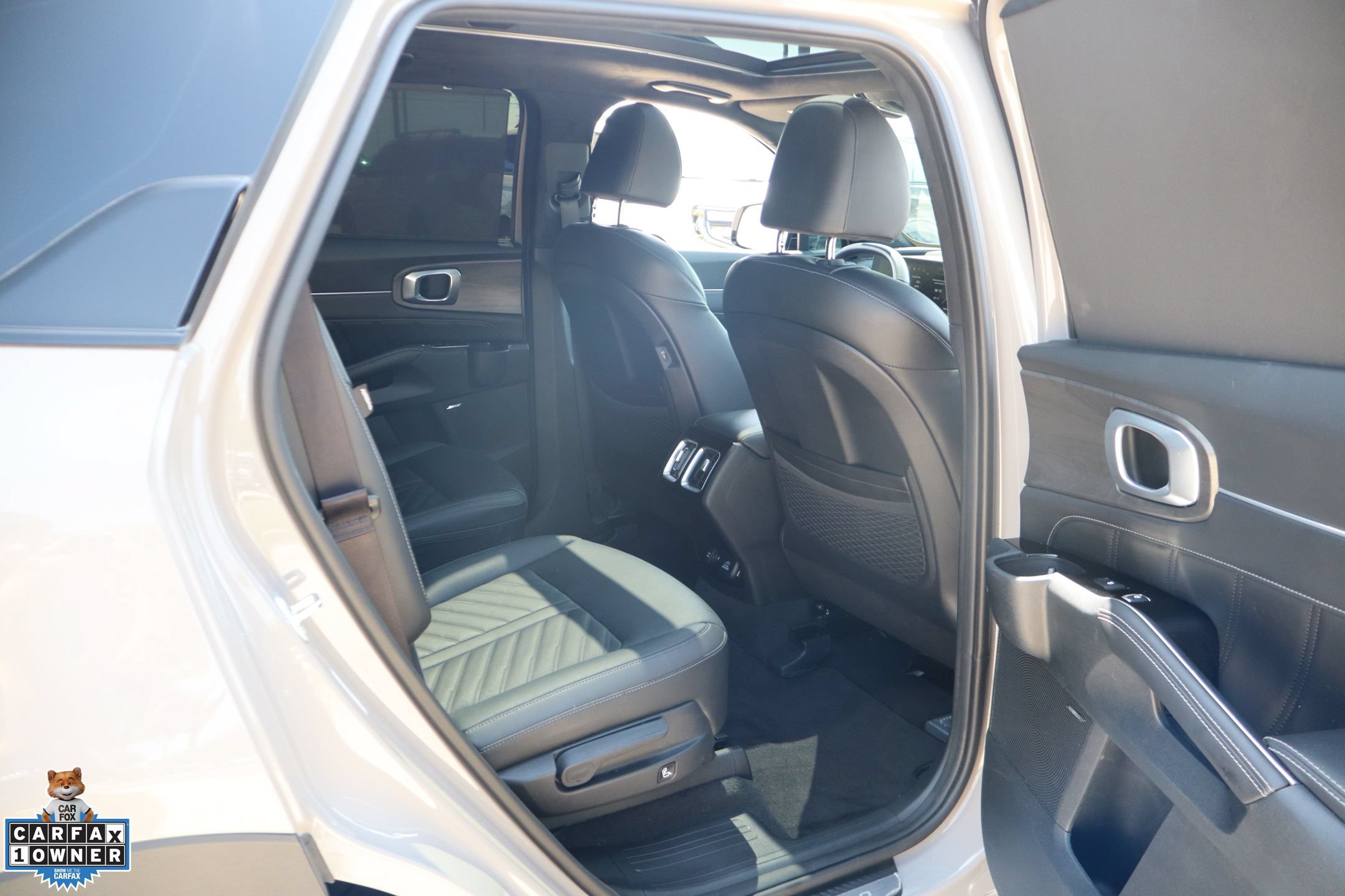 Used 2026 Kia Sorento SX Prestige AWD/4WD image 30