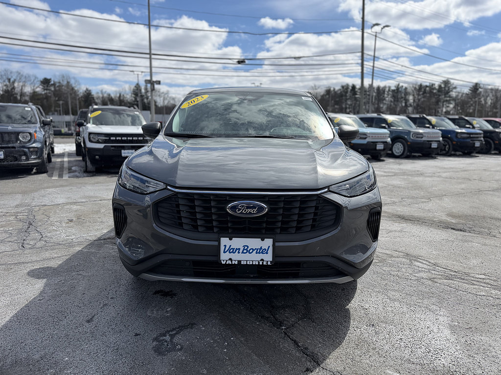 Certified 2023 Ford Escape Active AWD/4WD image 11