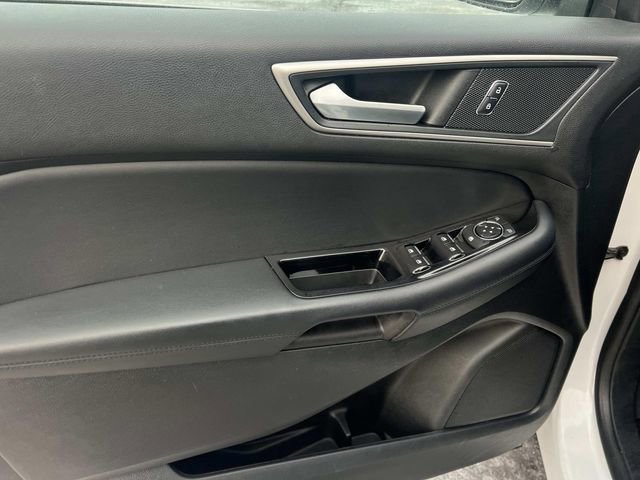 Certified 2018 Ford Edge SEL w/ Equipment Group 201A image 16