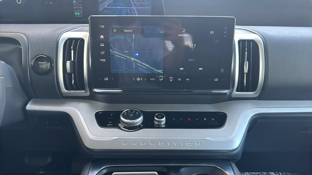 Certified 2025 Ford Expedition Active AWD/4WD image 11
