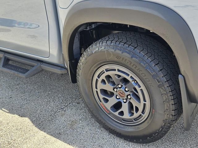 Used 2026 Nissan Frontier PRO-4X w/ Tow Package AWD/4WD image 6